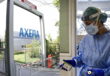 ΘΡΗΝΟΣ: 50χρονη νοσοκόμα πέθανε από κορωνοϊό στο ΑΧΕΠΑ