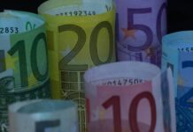 Κορονοϊός: Πώς ενισχύονται επιχειρήσεις και εργαζόμενοι – Τα ποσά και οι ημερομηνίες