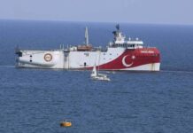 Συναγερμός στις Ένοπλες Δυνάμεις: Στα 7 μίλια από το Καστελόριζο το Oruc Reis