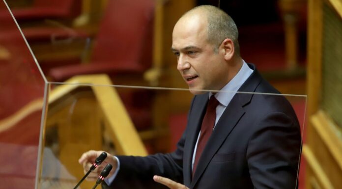 Χριστόφορος Μπουτσικάκης: Δριμεία επίθεση στην αντιπολιτευτική τακτική του ΣΥΡΙΖΑ