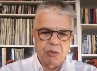 ΓΩΓΟΣ: «Να κάνουν το εμβόλιο όλοι οι επώνυμοι για να πειστεί ο κόσμος»