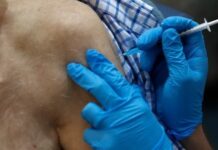 ΣΥΝΑΓΕΡΜΟΣ: Δυο άτομα παρουσίασαν αλλεργική αντίδραση στο εμβόλιο του κορωνοϊού