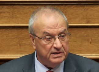 Στο νοσοκομείο με κορωνοϊό ο πρώην υπουργός Λεωνίδας Γρηγοράκος