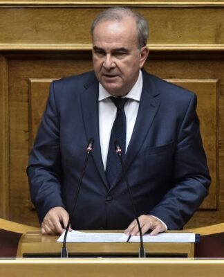 Παπαθανάσης: Ξεχάστε τη νυχτερινή διασκέδαση – Εξαιρετικά δύσκολο το «click away»