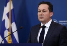 Πέτσας: Γιατί μπορεί να αργήσει και άλλο η άρση του lockdown – Τι είπε για τις μετακινήσεις