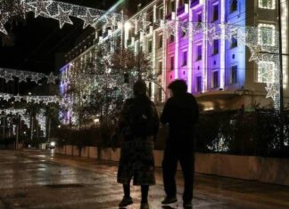 Κορονοϊός: «Αν δεν προσέξουμε τώρα, θα έχουμε 5.000 κρούσματα με το νέο έτος»