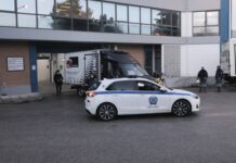 Κορονοϊός: Σε «Αττικόν» και Ευαγγελισμό έφτασαν τα πρώτα εμβόλια