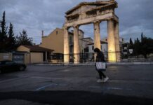 Βατόπουλος: Έχουμε καιρό για την άρση των μέτρων