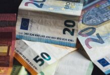 Αναδρομικά συνταξιούχων: Ποιοι θα πάρουν έως και 14.161 ευρώ – Τα ποσά ανά Ταμείο (ΠΙΝΑΚΕΣ)