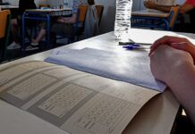 ΠΑΝΕΠΙΣΤΗΜΙΑ: Εισαγωγή με ελάχιστη βάση και όριο στη φοίτηση