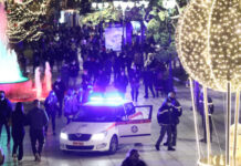 ΣΥΝΤΑΓΜΑ: Μποτιλιάρισμα και συνωστισμός εν μέσω lockdown