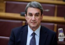 ΛΟΒΕΡΔΟΣ: «Έτσι σχεδίαζα να σπάσω στο ξύλο τον Τσίπρα μέσα στη Βουλή»