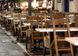 Παραδίδουν τα κλειδιά τους στο Μαξίμου οι εστιάτορες: Η εστίαση πέθανε!