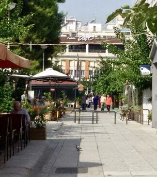 ΠΑΣΑΛΙΜΑΝΙ: Δείτε την πασαρέλα πριν γίνει πεζόδρομος!