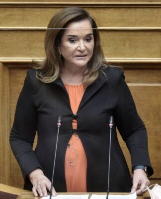 Τούρκοι χάκερ «χτύπησαν» το λογαριασμό της Ντόρας Μπακογιάννη στο Instagram