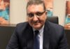 ΕΞΑΔΑΚΤΥΛΟΣ: «Δεν είναι εφικτό να είναι ανοιχτά σχολεία και καταστήματα – Το τρένο έρχεται πάνω μας»