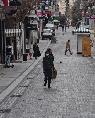 ΣΟΚ: 15χρονη έδωσε εντολή να ξυλοκοπήσουν και να πνίξουν 16χρονη στην Ερμού