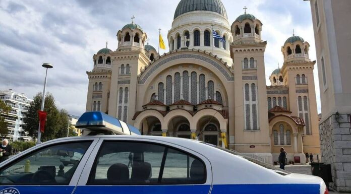 Κορονοϊός: Ανοίγουν και οι εκκλησίες – Πότε ξεκινούν οι λειτουργίες
