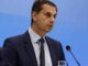 Θεοχάρης: Έτσι θα γίνει το άνοιγμα του τουρισμού – Ο ρόλος των rapid test και του εμβολίου