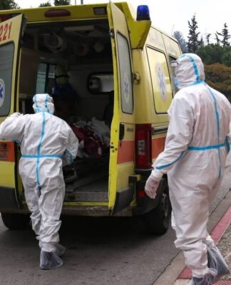 Προειδοποίηση Καπραβέλου: «Ασφυξία» στις ΜΕΘ αν φτάσουμε πάλι τα 3.000 κρούσματα