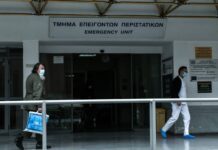 Βασιλακόπουλος: «Στην πανδημία υπάρχει νομοτέλεια – Αν δεν δράσουμε θα ξαναδούμε 3.000 κρούσματα»