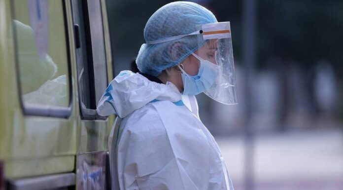 Κρούσματα σήμερα: 941 νέα ανακοίνωσε ο ΕΟΔΥ – 22 θάνατοι σε 24 ώρες, στους 260 οι διασωληνωμένοι