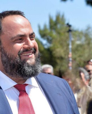 ΟΜΟΦΩΝΑ ΑΘΩΟΣ ο Βαγγέλης Μαρινάκης!