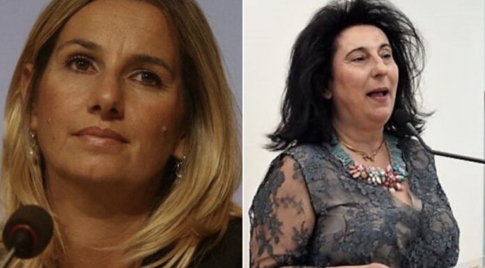Λένα Αξιόγλου: «Η Σοφία Μπεκατώρου δεν είναι ”κυρία” και δεν θα γίνει ποτέ»