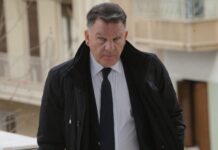 Αλέξης Κούγιας: Κάνει μηνύσεις σε δικηγόρους, ηθοποιούς, μόδιστρους και παρουσιαστές