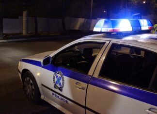 Πυροβόλησε δύο παιδιά που μπήκαν στην αυλή του – Σοβαρά τραυματισμένο το ένα