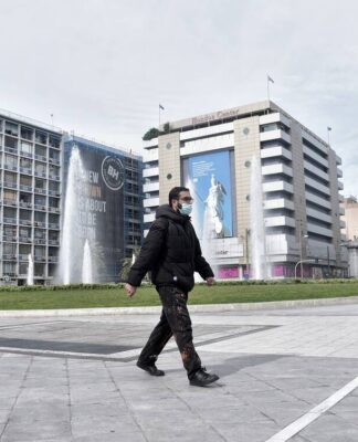 Lockdown – Παυλάκης: Οποιαδήποτε χαλάρωση θα φέρει με μαθηματική ακρίβεια τσουνάμι κορονοϊού