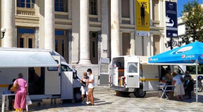 ΚΟΡΩΝΟΪΟΣ – ΠΕΙΡΑΙΑΣ: Νέο αρνητικό ρεκόρ – Στα ύψη τα νέα κρούσματα !