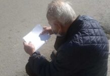 ΣΟΚ: Παράτησαν στη μέση του δρόμου ανήμπορο ηλικιωμένο που πήρε εξιτήριο από το νοσοκομείo