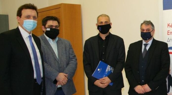 ΔΗΜΟΣ ΠΕΙΡΑΙΑ: Παρουσίασε τις υπηρεσίες του Κέντρου Στήριξης Επιχειρηματικότητας για τη δράση «e-λιανικό»