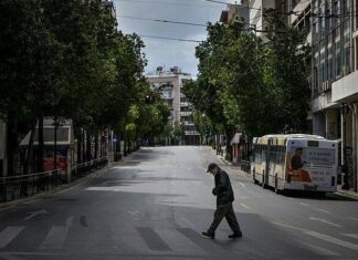 ΚΟΡΩΝΟΪΟΣ: Αυτές είναι οι περιοχές της Αττικής που βρίσκονται στο «κόκκινο»
