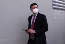 Μήνυμα Κικίλια με βολές κατά ιατρών: Δεν μπορώ να φανταστώ συνάδελφο, που να μην θέλει να βοηθήσει
