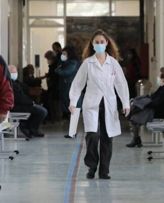 Βόμβα Καπραβέλου: Δεν έχει γίνει η «έκρηξη του ηφαιστείου» στην Αθήνα