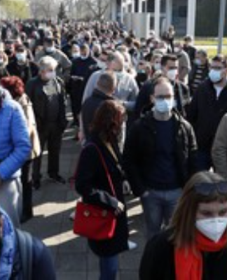 ΕΜΒΟΛΙΟ ASTRAZENECA: Χαμός στην Σερβία – Δεν πήγαν οι Σέρβοι να εμβολιαστούν και δείτε τι έγινε
