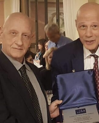 Η ΝΔ του Πειραιά αποχαιρετά τον Κώστα Παράσχο