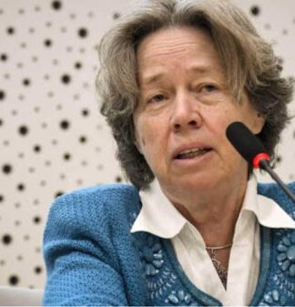 Λινού: Eίναι λάθος ότι άνοιξε το AstraZeneca για την ηλικία 30-40