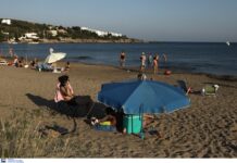 Έτσι θα κάνετε την δεύτερη δόση του εμβολίου στο…εξοχικό