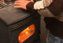 Φρίκη στην Θεσσαλονίκη: Σκότωσε τη φίλη του, την τεμάχισε και την έριξε σε σόμπα
