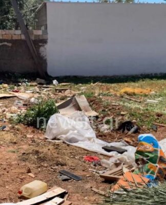 Φρίκη: Bρέθηκε βρέφος στα σκουπίδια – Τι λέει η γυναίκα που το βρήκε μέσα στα αίματα (βίντεο)