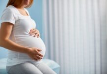 Κορωναϊός: Τι πρέπει να γνωρίζουν έγκυες και θηλάζουσες για τον εμβολιασμό