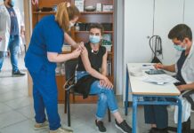 Εμβολιασμοί: Ποιοι είναι οι νέοι… VIP και πώς θα χτίσουν το τείχος ανοσίας