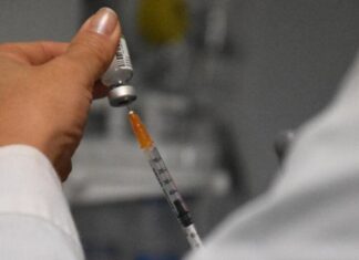 AstraZeneca: Ποια θα είναι η διαδικασία για την αλλαγή της 2ης δόσης του εμβολίου – Δείτε αναλυτικά