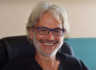 Νίκος Βλαχάκος: «15 χρόνια μετά με θυμήθηκες – Θα σε νικήσω όρθιος»