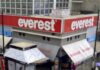 Τα Everest στον Πειραιά έσπασαν την απεργία της εστίασης!