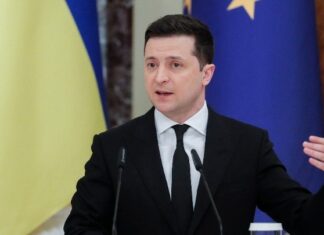 Ζελένσκι: Η Δύση άφησε την Ουκρανία μόνη της – Να μιλήσουμε με τη Ρωσία για τους όρους του Πούτιν