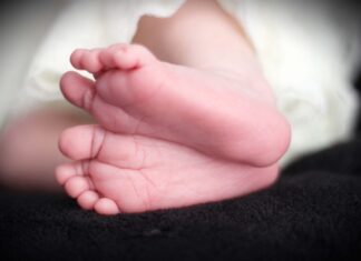 Θεσσαλονίκη: Για πρώτη φορά στην Ελλάδα γεννήθηκαν τρίδυμα που μοιράζονταν τον ίδιο πλακούντα!